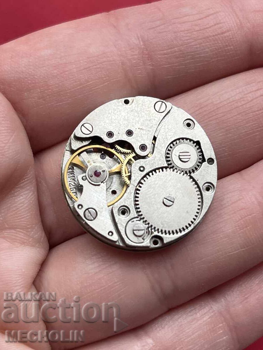 ЧАСОВНИК   механизъм РУСКИ ПОБЕДА 15 К - 7