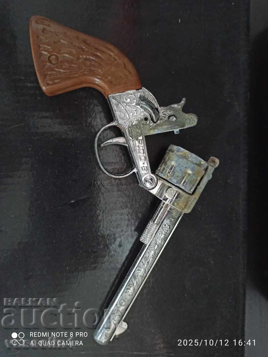 Auction  Old children's cap gun revolver, social Rapido 8