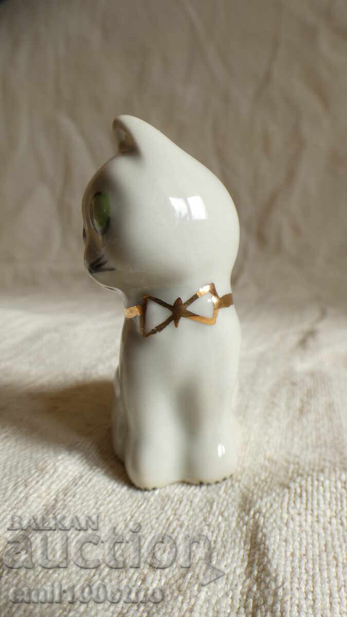 Δημοπρασία Μικρή φιγούρα Γατάκι παλαιού βουλγαρικού πορσελάνης