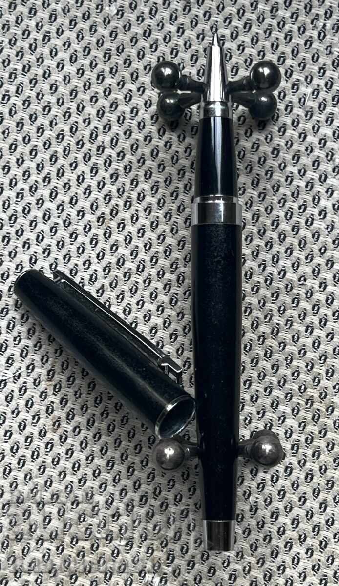 Delivery of Ungaro Pen with Original Box