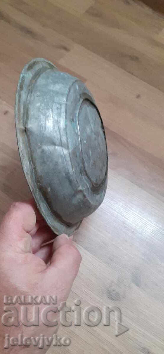 Δημοπρασία Αναγεννησιακό χάλκινο πιάτο