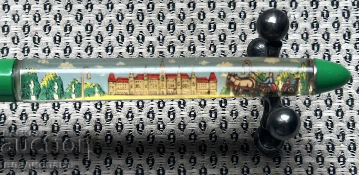 Stilou vechi cu figurină mișcătoare - fără rezervă cu preț 15.00 BGN | € 7.67 Stilou vechi cu figurină mișcătoare - fără rezervă cu preț 15.00 BGN | € 7.67