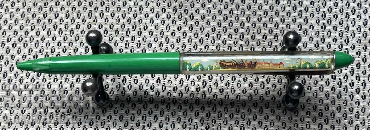 Stilou vechi cu figurină mișcătoare - fără rezervă Stilou vechi cu figurină mișcătoare - fără rezervă