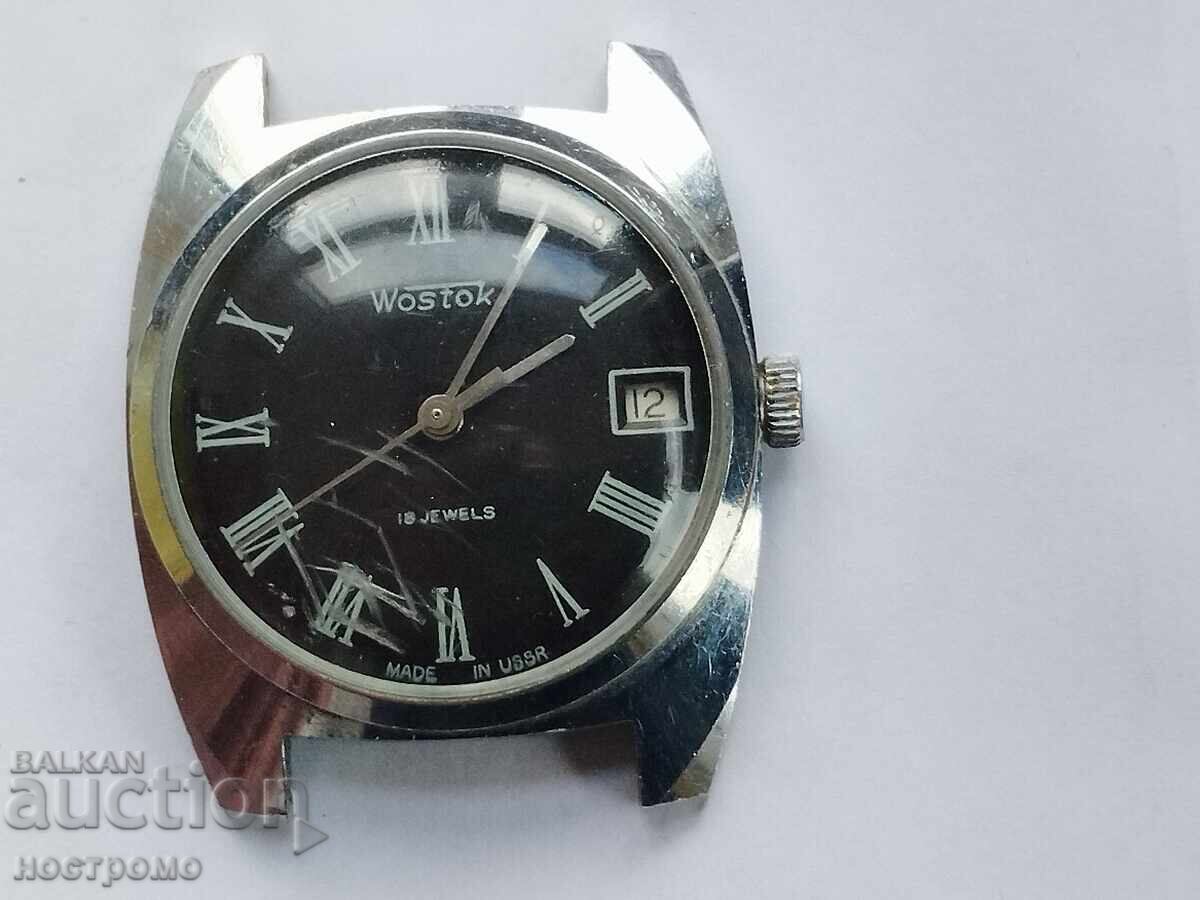 Римски цифри черен циферблат Восток 2214 - СССР - А 5780 Римски цифри черен циферблат Восток 2214 - СССР - А 5780