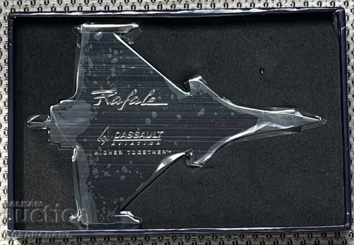 Nou model masiv metalic Rafale DASSAULT Franța cu preț 135.00 BGN | € 69.02 Nou model masiv metalic Rafale DASSAULT Franța cu preț 135.00 BGN | € 69.02