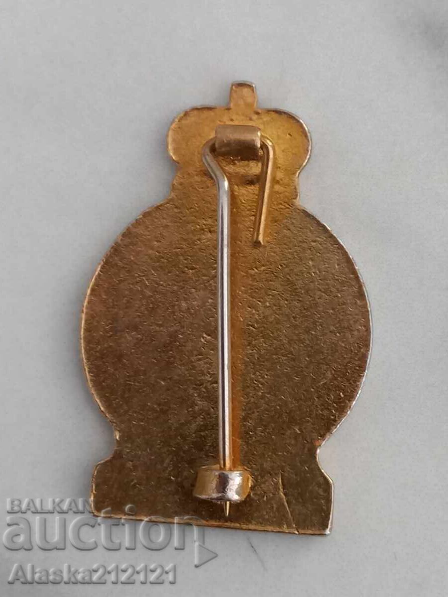 Значка - Боулинг Великобритания - емайл с цена 3.00 лв. | € 1.53 Значка - Боулинг Великобритания - емайл с цена 3.00 лв. | € 1.53