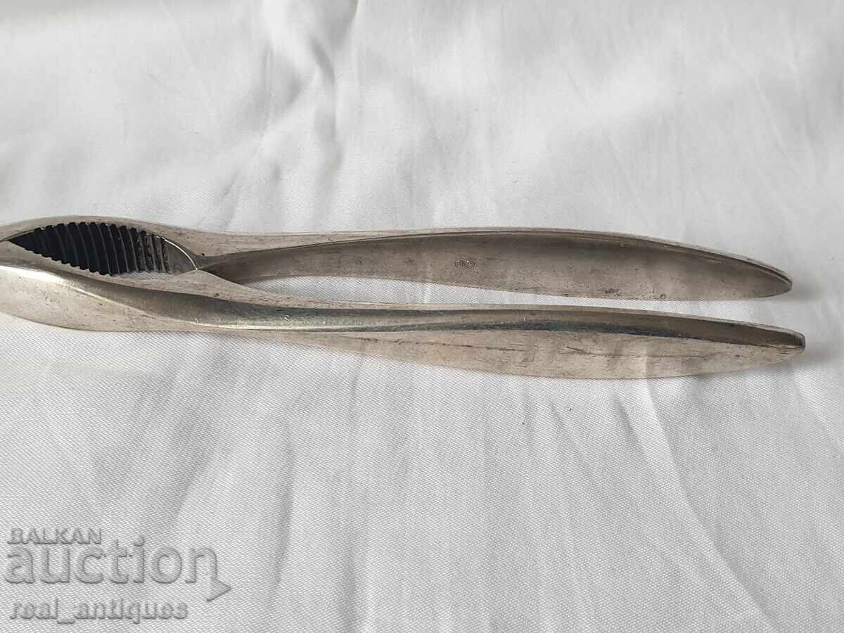 Παράδοση Ασημένια καρυοθραύστης Παράδοση Ασημένια καρυοθραύστης