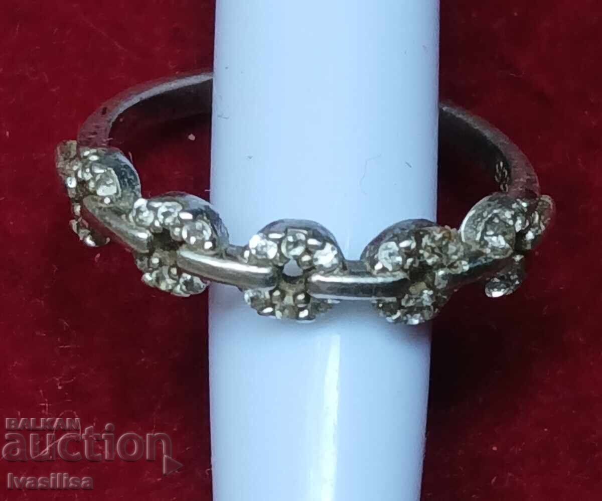 Ασημένιο γυναικείο δαχτυλίδι με τιμή 10.00 BGN | € 5.11