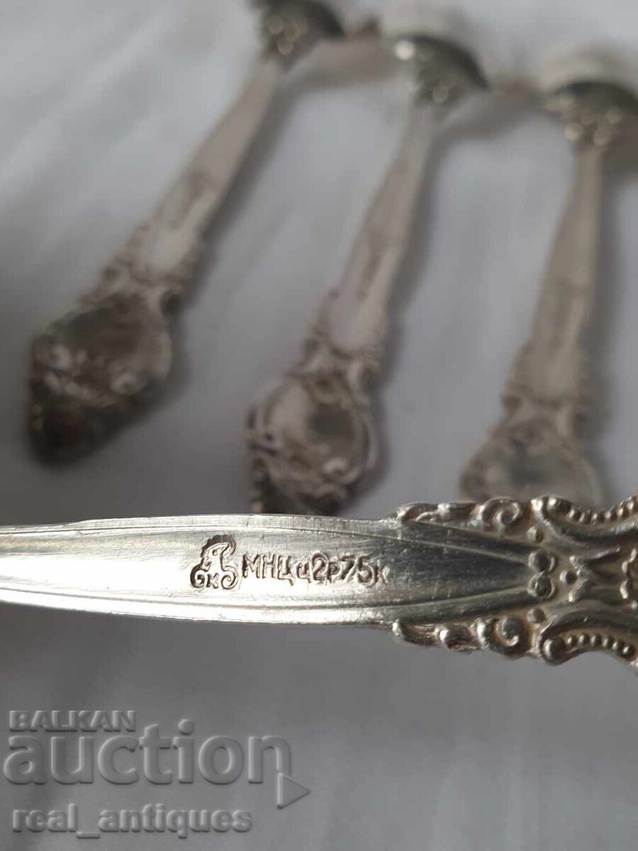 Set of silver plated spoons - 6