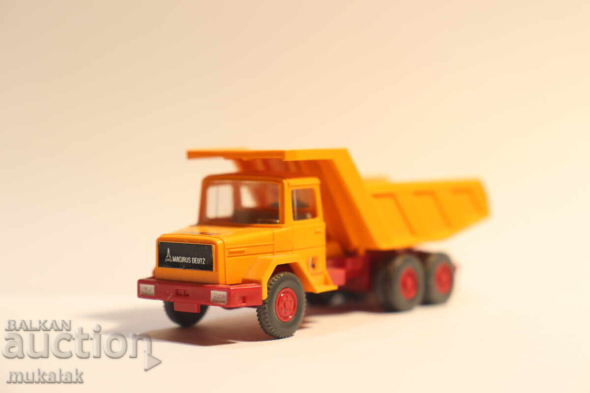 WIKING H0 1/87 MAGIRUS CAMION DE DUMPING MODEL - 5