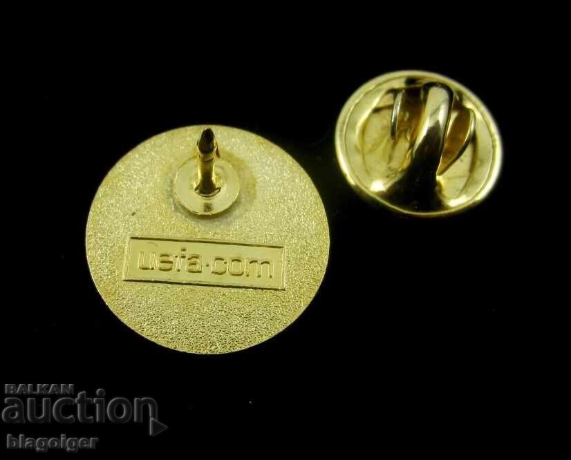 Аукцион Футбол-УЕФА-Официална значка- Емайл Аукцион Футбол-УЕФА-Официална значка- Емайл