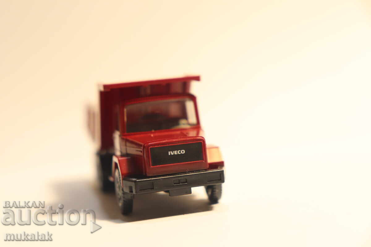 WIKING H0 1/87 IVECO DUMP TRUCK TRUCK MODEL with price 10.00 BGN | € 5.11 WIKING H0 1/87 IVECO DUMP TRUCK TRUCK MODEL with price 10.00 BGN | € 5.11