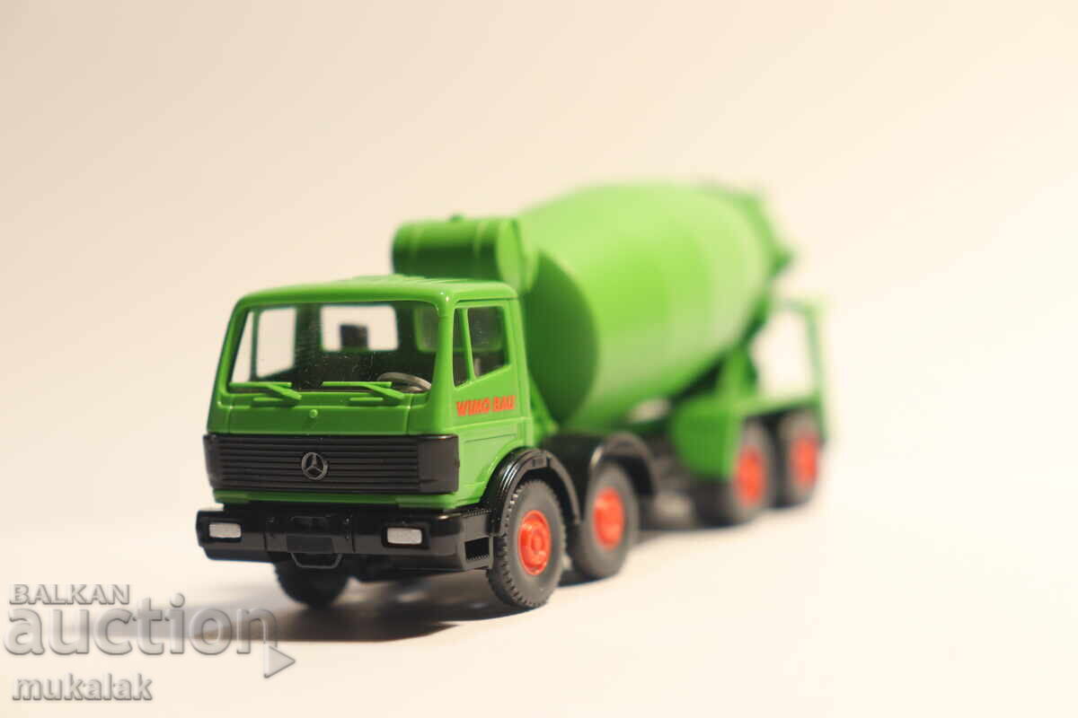 WIKING H0 1/87 MERCEDES Concrete Mixer Truck Model with price 15.00 BGN | € 7.67