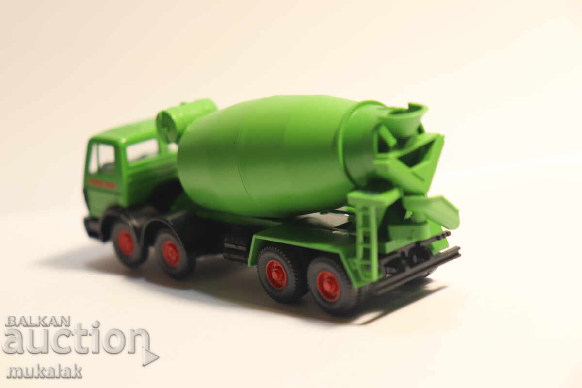 WIKING H0 1/87 MERCEDES Concrete Mixer Truck Model - 5