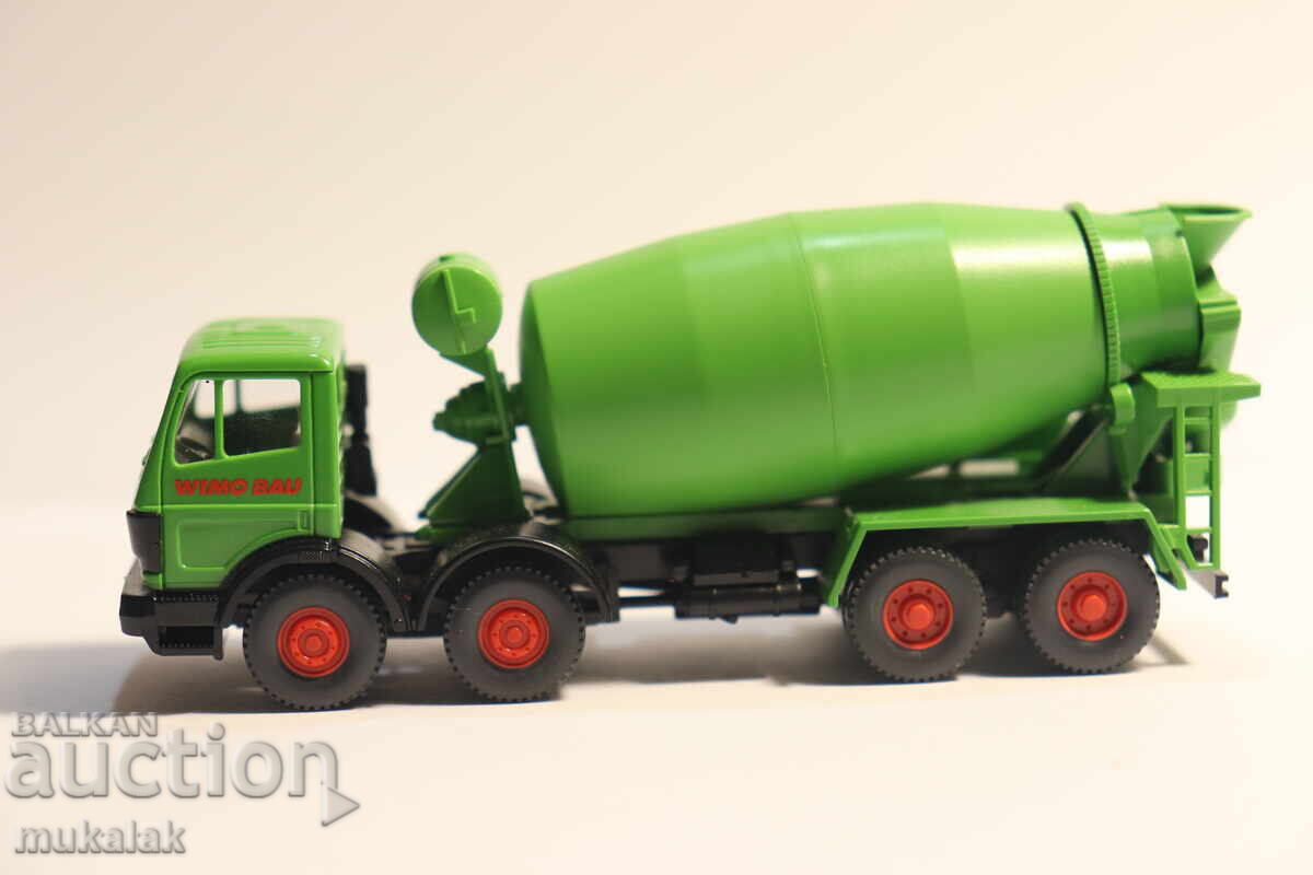 WIKING H0 1/87 MERCEDES Concrete Mixer Truck Model