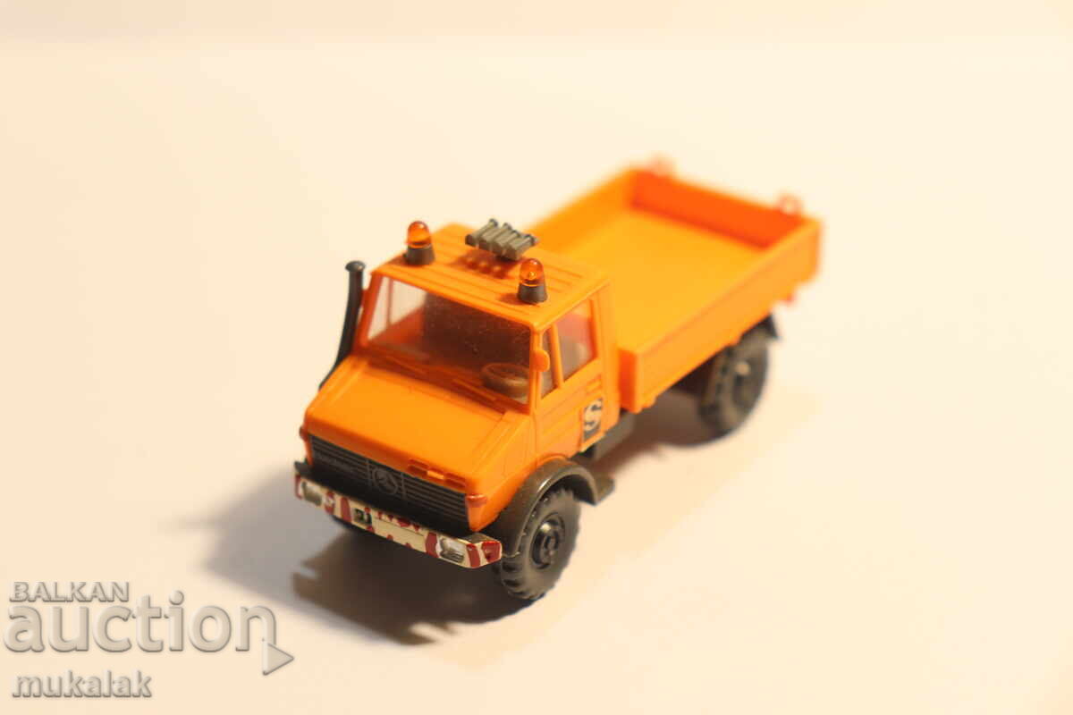 Wiking H0 1/87 Mercedes Unimog Truck Model - 7