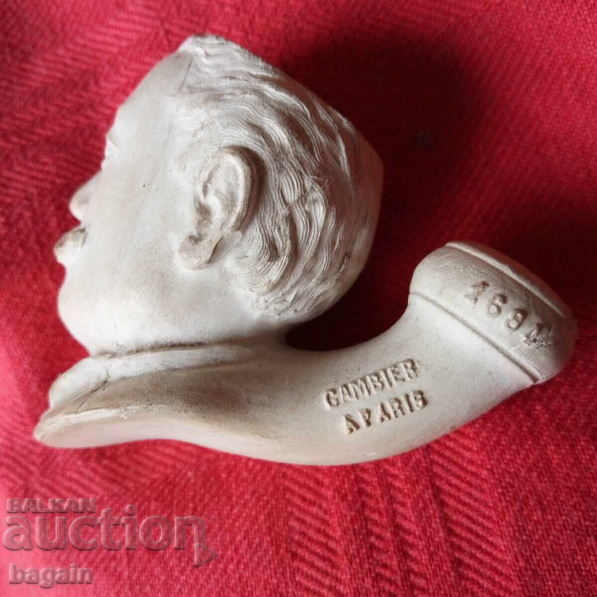 Доставка на Уникална президентска лула.