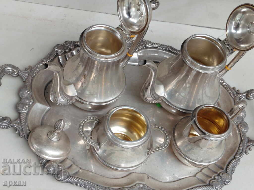 Serviciu de argint Spania Silver 925 - set - 1390 grame cu preț 3750.00 BGN | € 1917.34 Serviciu de argint Spania Silver 925 - set - 1390 grame cu preț 3750.00 BGN | € 1917.34