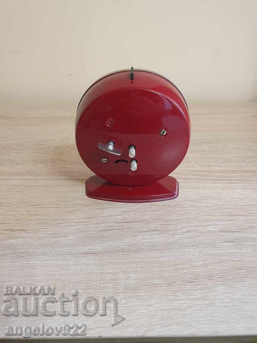 Scottish Mechanical Metal Alarm Clock WORKING - 5 Scottish Mechanical Metal Alarm Clock WORKING - 5