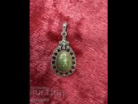 Ασημένιο μενταγιόν / κολιέ με Βαρικίτη και μαρμαρυγίες. Νο. 7473