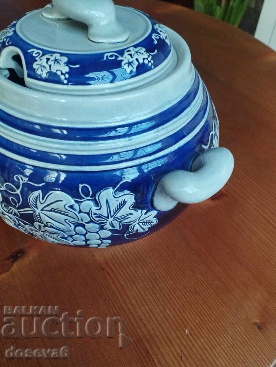 Доставка на супник с високо качество без шупли и пукнатини