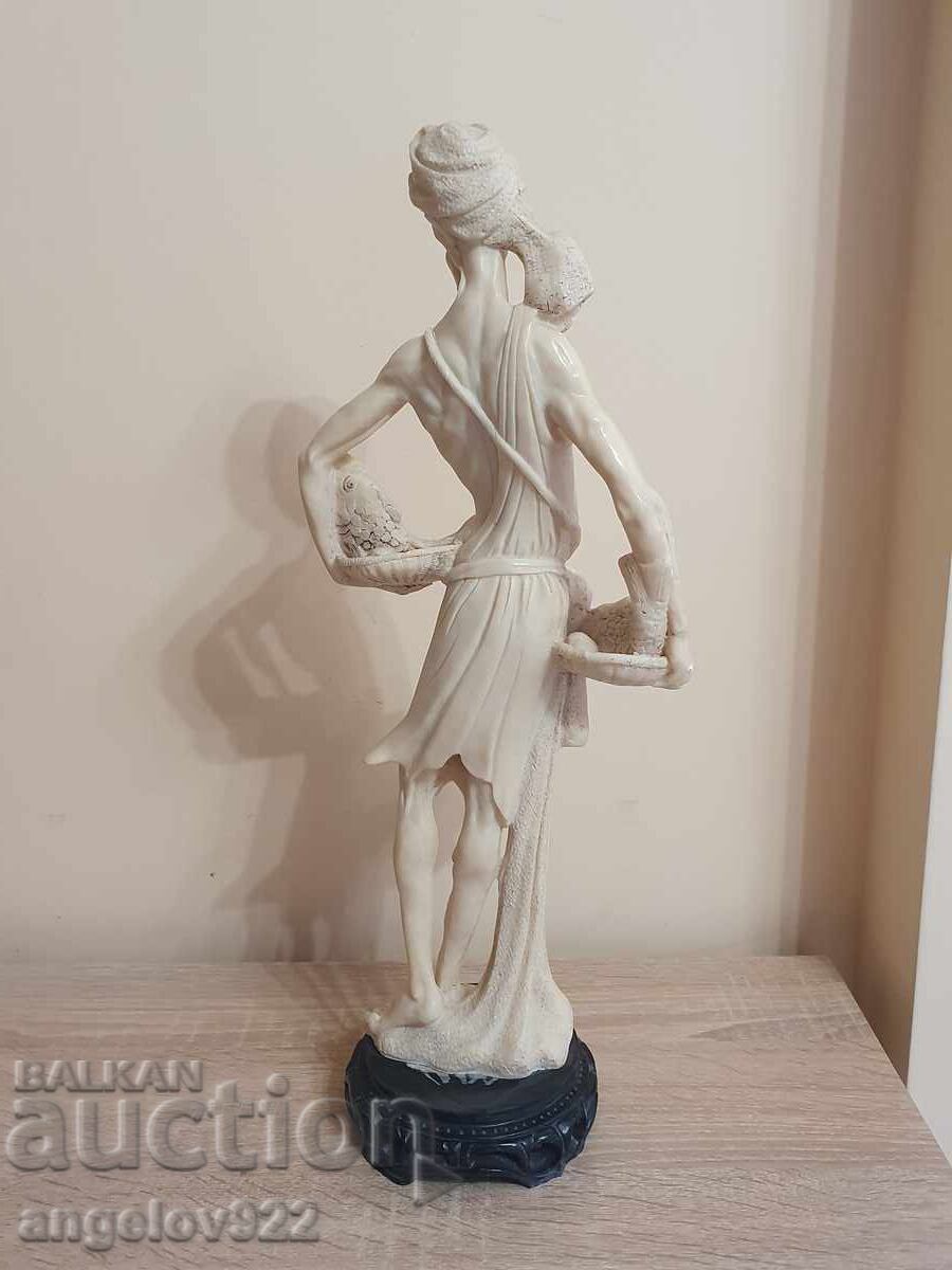 Large, solid alabaster figurine statue!!! - 5 Large, solid alabaster figurine statue!!! - 5