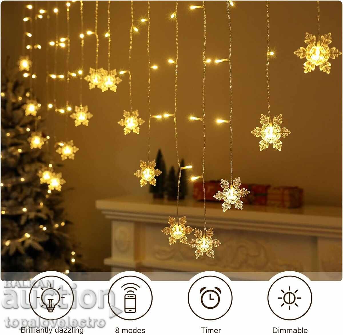 Доставка на НОВА! LED светлинна завеса със снежинки – 2 х 1 м, 104 лампи