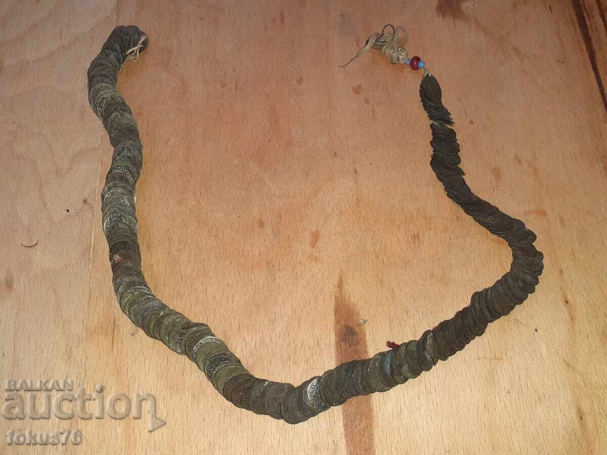 Стар възрожденски накит за но сия наниз акчета с цена 850.00 лв. | € 434.60