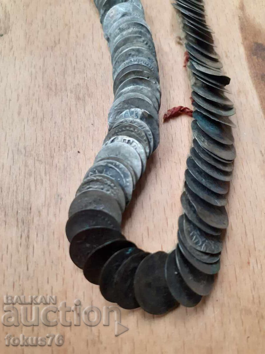 Доставка на Стар възрожденски накит за но сия наниз акчета