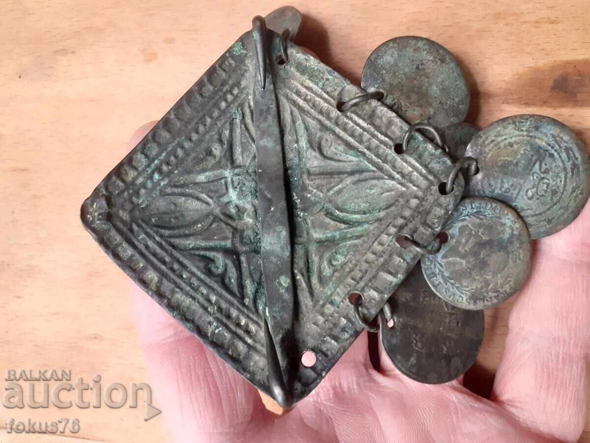 Licitație Bijuterie veche renascentistă, țurțur de cap, tepelek Licitație Bijuterie veche renascentistă, țurțur de cap, tepelek