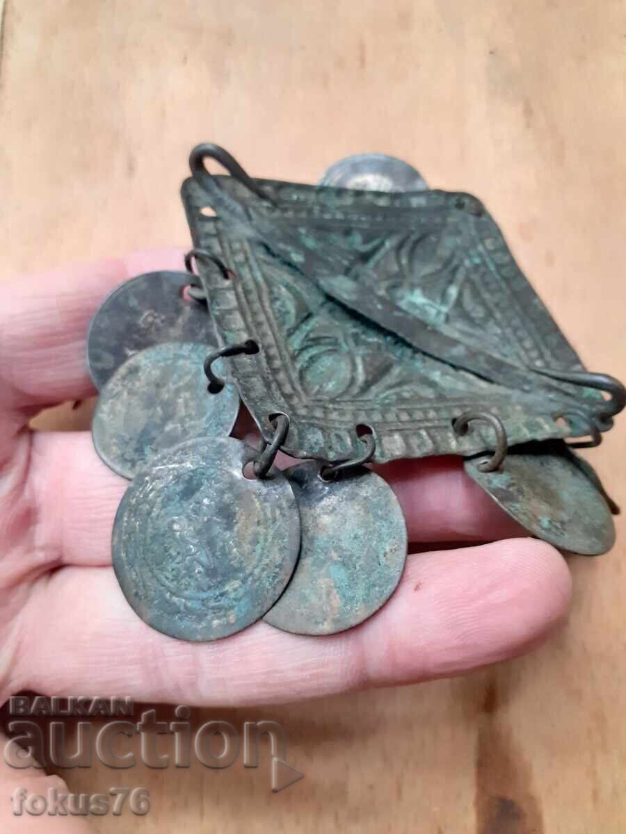 Livrarea Bijuterie veche renascentistă, țurțur de cap, tepelek Livrarea Bijuterie veche renascentistă, țurțur de cap, tepelek