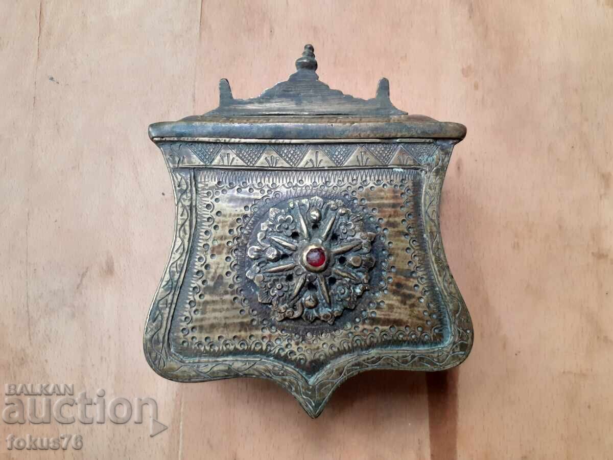 Veche pungă renascentistă de cartușe, pușcărie, bronz Veche pungă renascentistă de cartușe, pușcărie, bronz