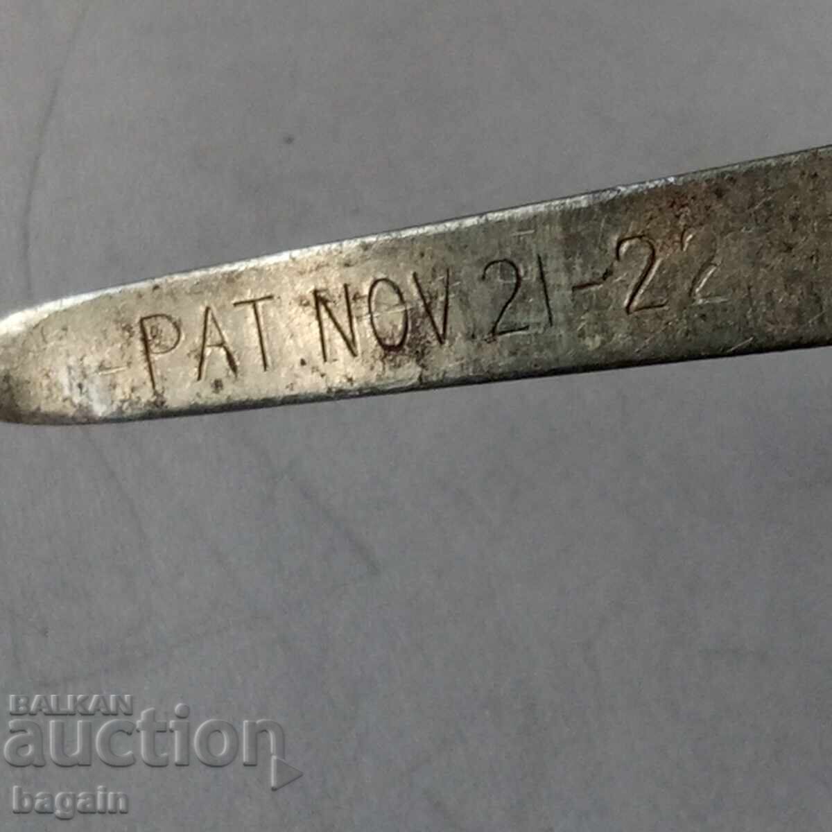 Licitație Colecție de unghieră și pilă. USA Licitație Colecție de unghieră și pilă. USA