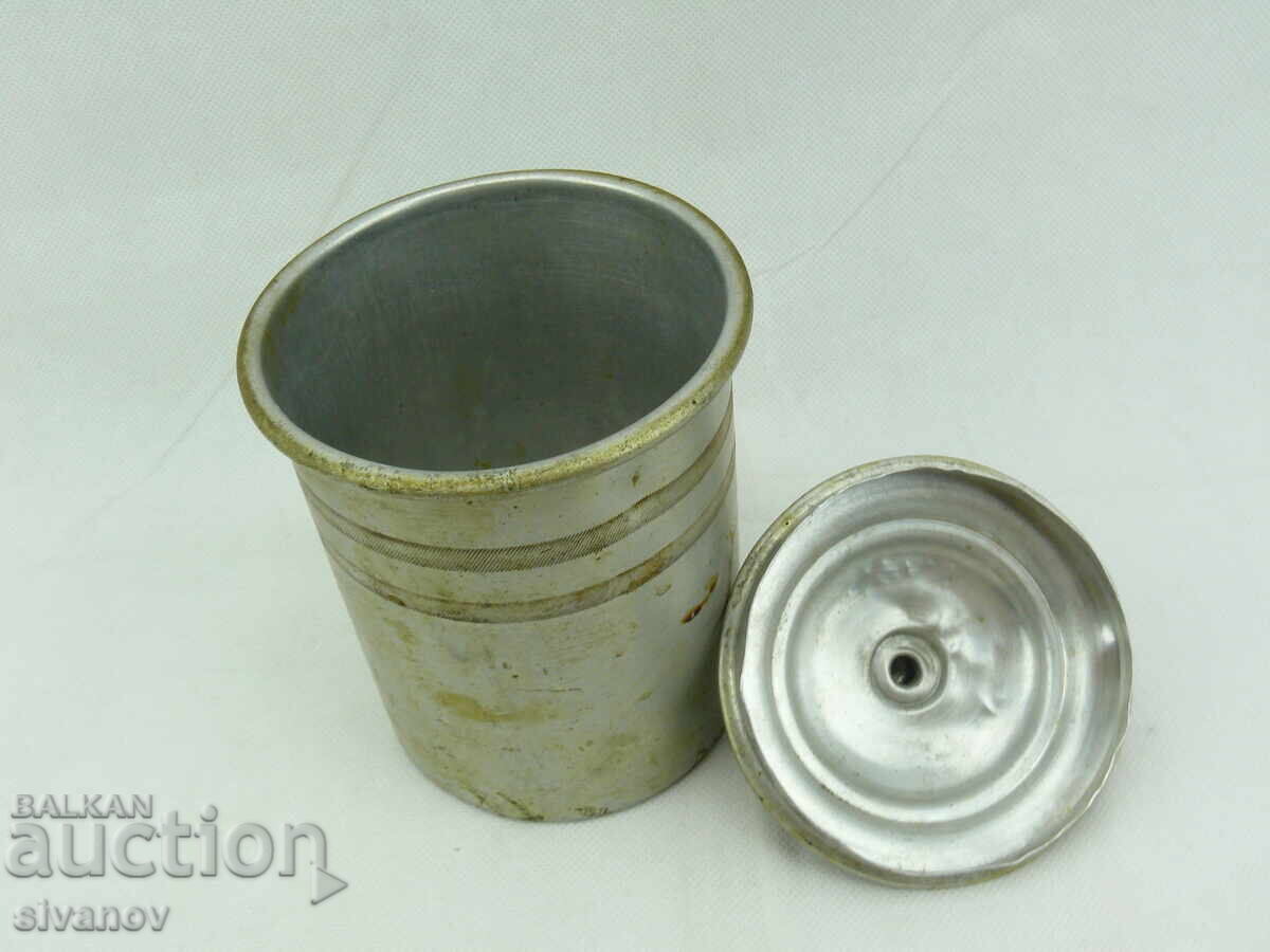 Παράδοση Παλιό αλουμινένιο σκεύος με καπάκι #2529