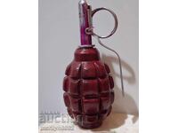 Εκπαιδευτική χειροβομβίδα F-1 με UZRGM από το γραφείο ΝΒΟ ΑΣΦΑΛΙΣΜΕΝΗ