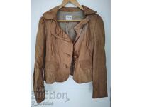 Дамско кожено яке АРМАНИ красивоооо. 13.10.25