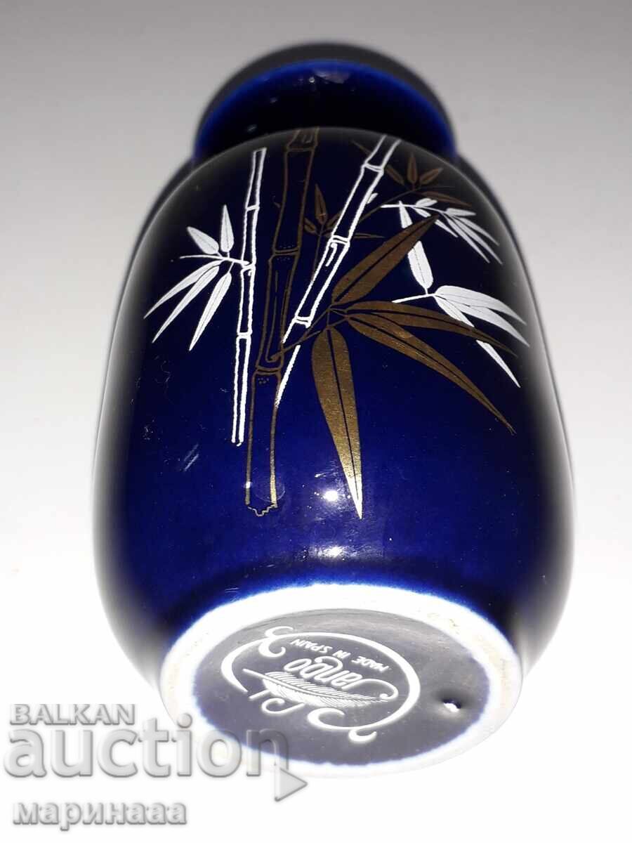 VASE. PORCELAIN, COBALT, GOLD PLATING. SPAIN with price 5.00 BGN | € 2.56