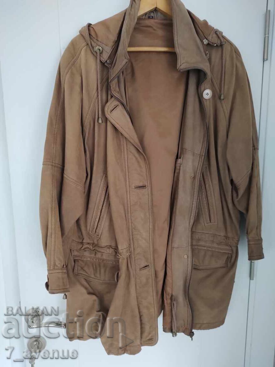 Γυναικείο / ανδρικό δερμάτινο μπουφάν, ζεστό. 13.10.25 με τιμή 69.00 BGN | € 35.28