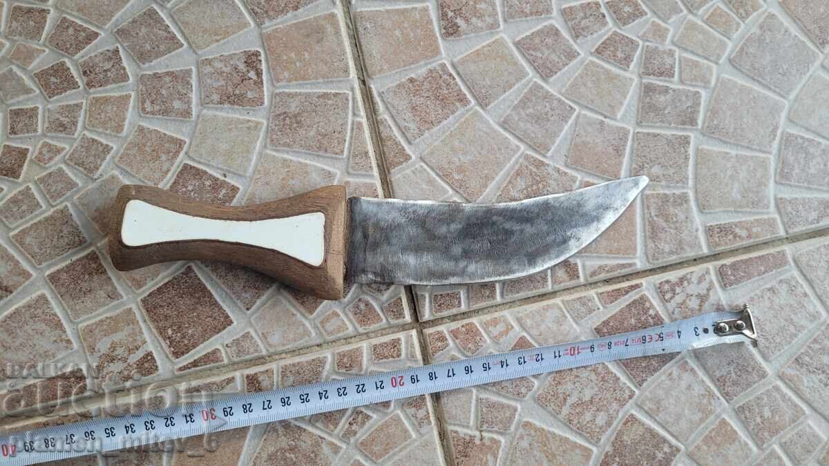 Μαχαίρι, καμά, κιντζάλ, τζαμπιά