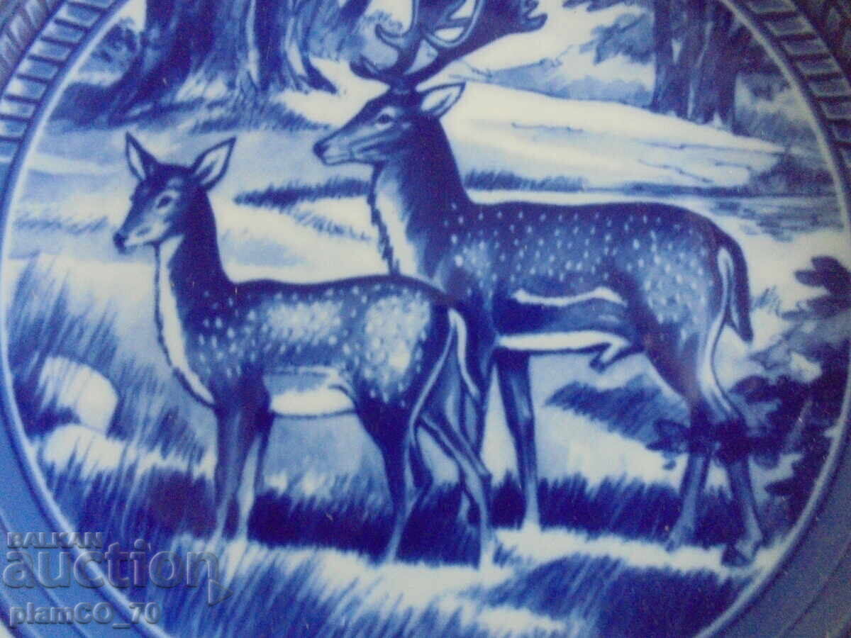 №8314 Collector's porcelain plate - Ravn Porslin with price 15.00 BGN | € 7.67