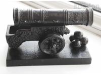 Стара чугунена статуетка "Цар Топ", Касли, 1979 г., СССР