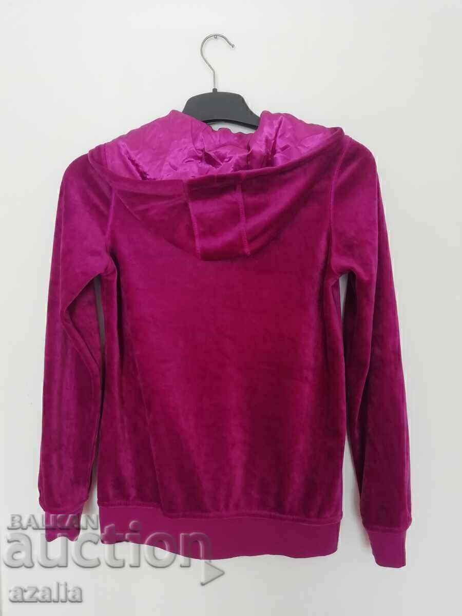 Auction Pink tracksuit with hood size S Auction Pink tracksuit with hood size S