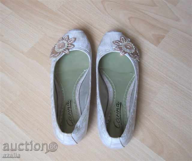 Women's ballerina shoes with price 13.00 BGN | € 6.65 Women's ballerina shoes with price 13.00 BGN | € 6.65