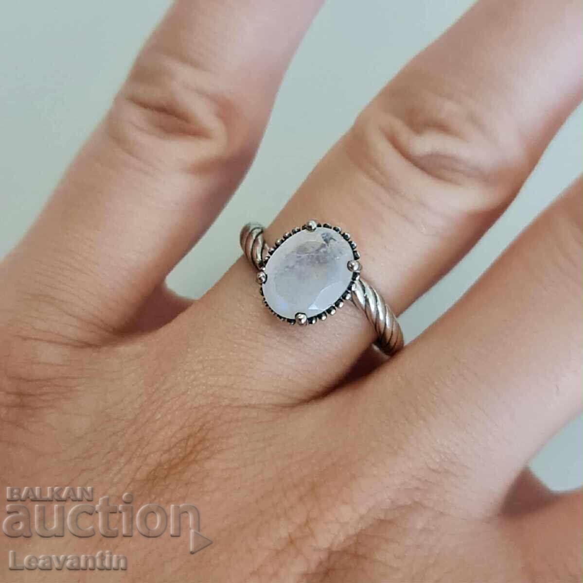 Silver ring with Moonstone with price 54.00 BGN | € 27.61