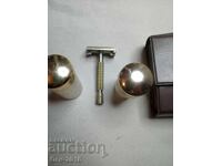 Aparat de ras vechi retro