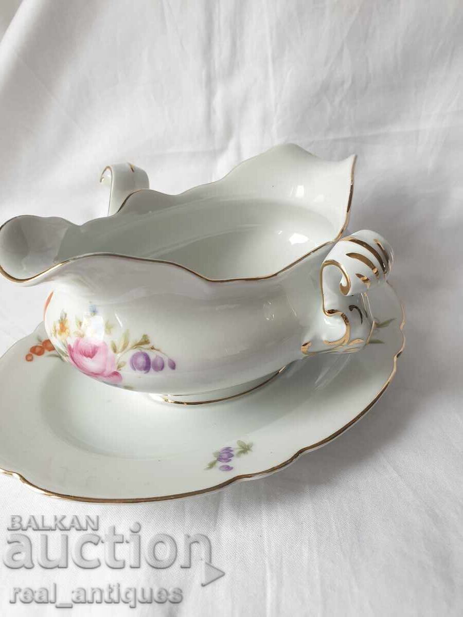 Delivery of KPM Porcelain Sauce Boat