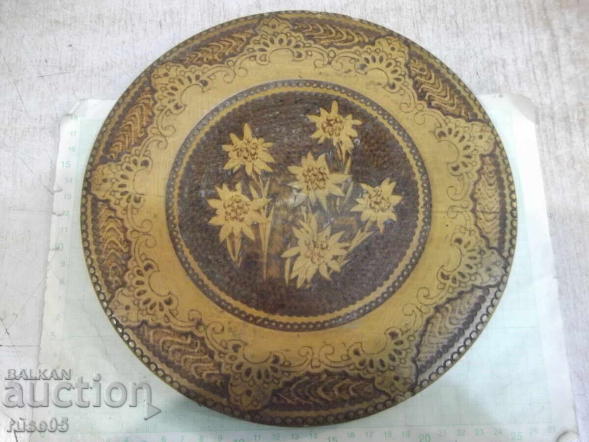 Wooden plate from the socialist era, pyrography