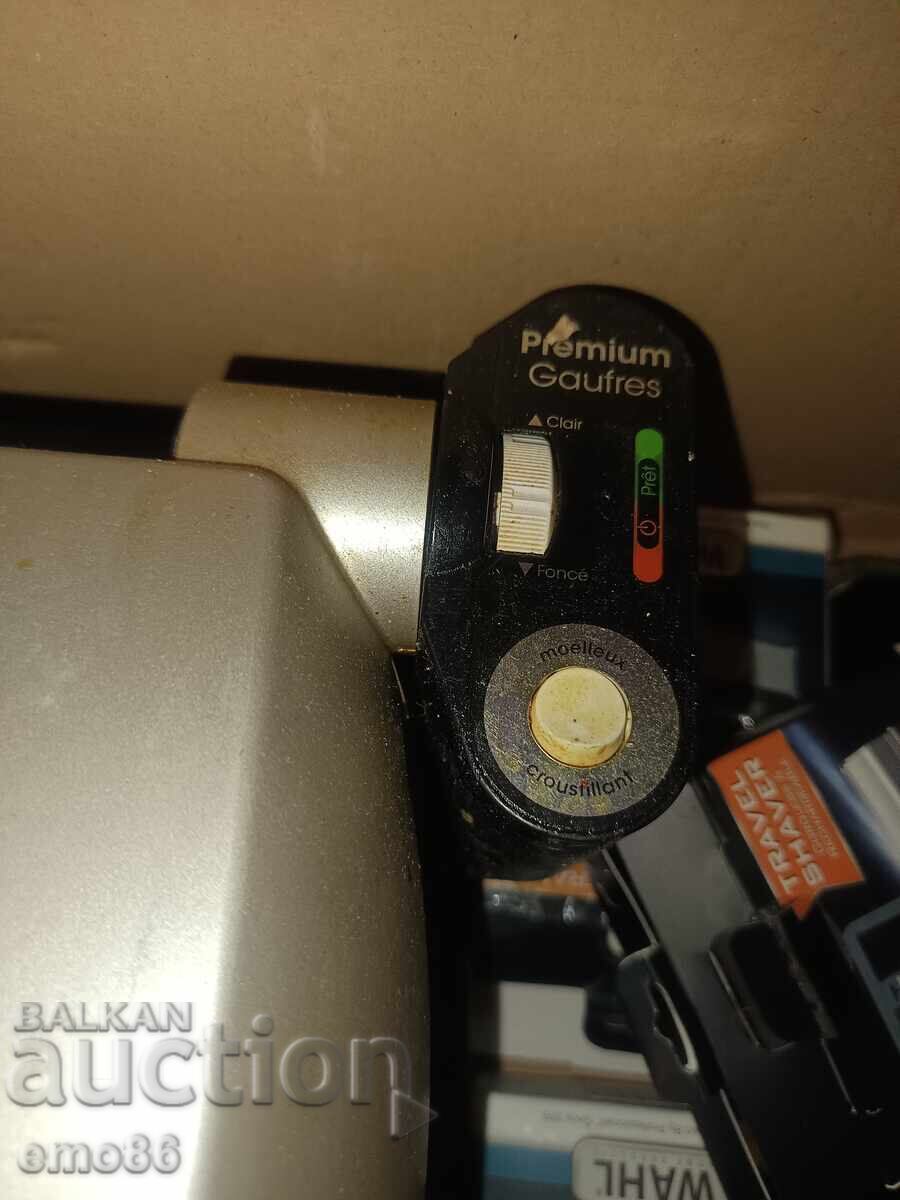 Lagrange Waffle Maker, Used with price 7.00 BGN | € 3.58 Lagrange Waffle Maker, Used with price 7.00 BGN | € 3.58