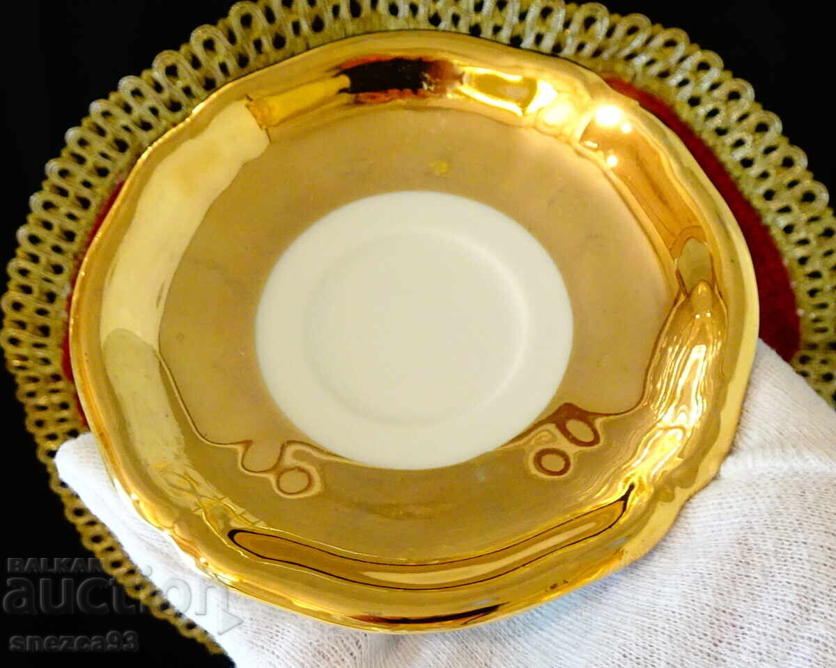 Bavarian porcelain cup and saucer, pure gold, rose, baroque - 6 Bavarian porcelain cup and saucer, pure gold, rose, baroque - 6