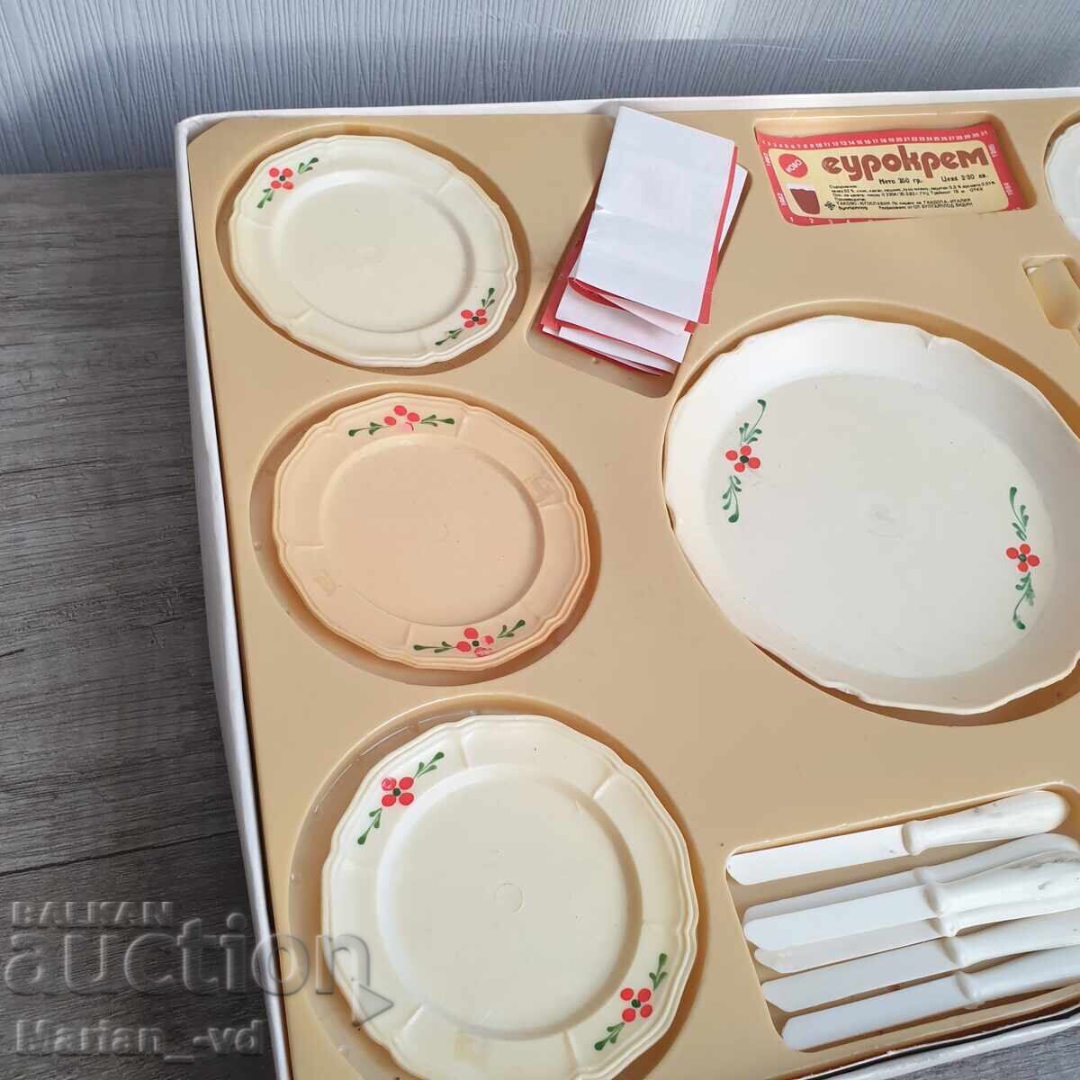 Licitație Vechi set de jucărie pentru torturi pentru copii